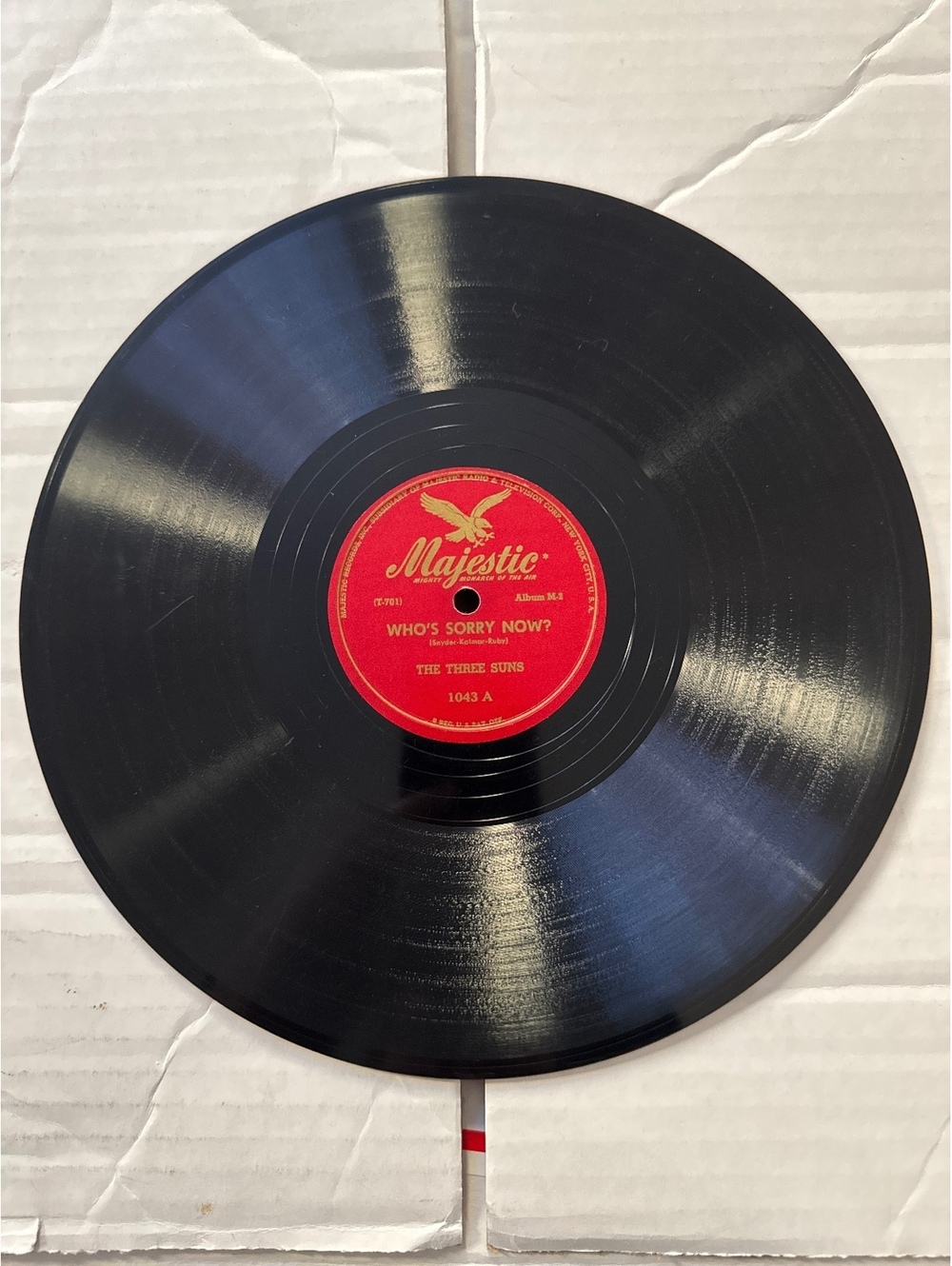 Majestic Vinyl Record The Three Suns - Who's Sorry Now? / Once In A While